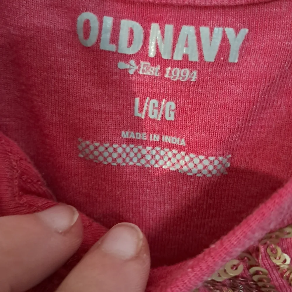 Old navy size large pink and gold tank top - Picture 3 of 3